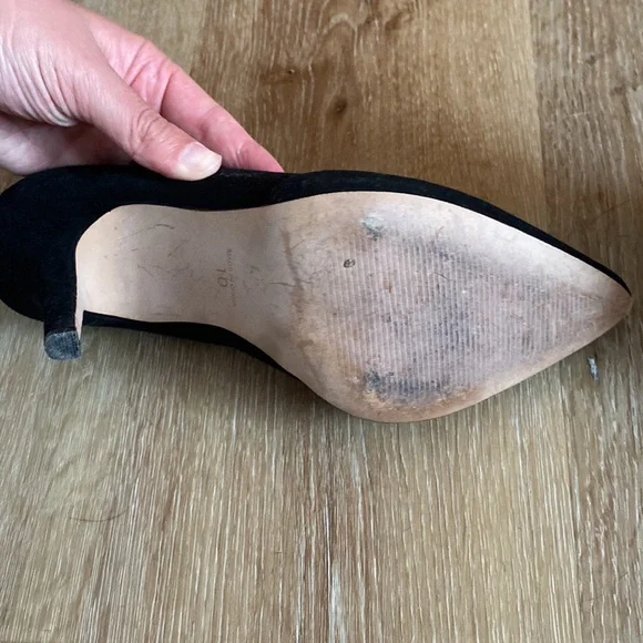 Madewell Black Suede Pumps - Picture 6 of 8